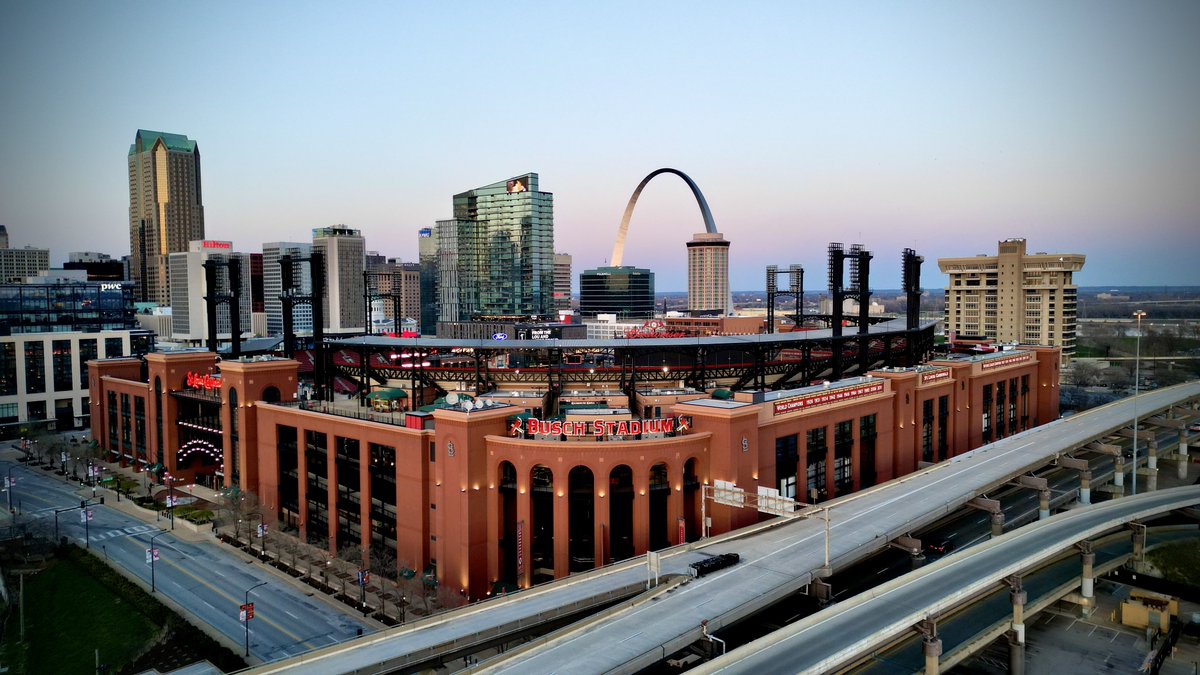 JABsMusic's tweet photo. Took my drone for a flight tonight! Last weekend without baseball ⚾️ until November! #STLCards https://t.co/8MCJmursGN