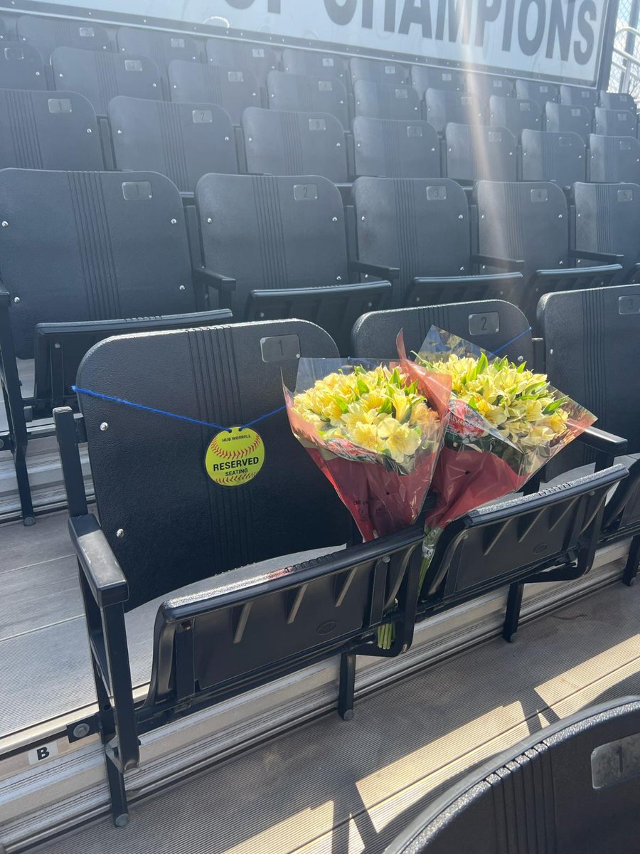 Oklahoma City University softball paid tribute to its No. 1 fan. We’ll miss you, Hub.