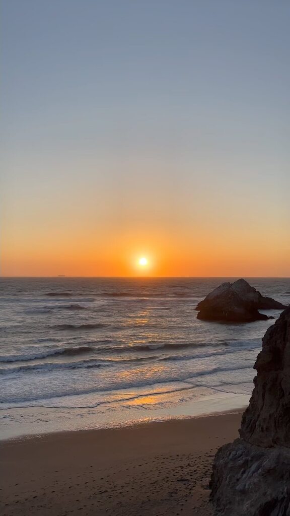 balaartstudio's tweet photo. The source ☀️ 
#surf #travel #explore #pedrobalaphotography https://t.co/dKiS0o3YtT
