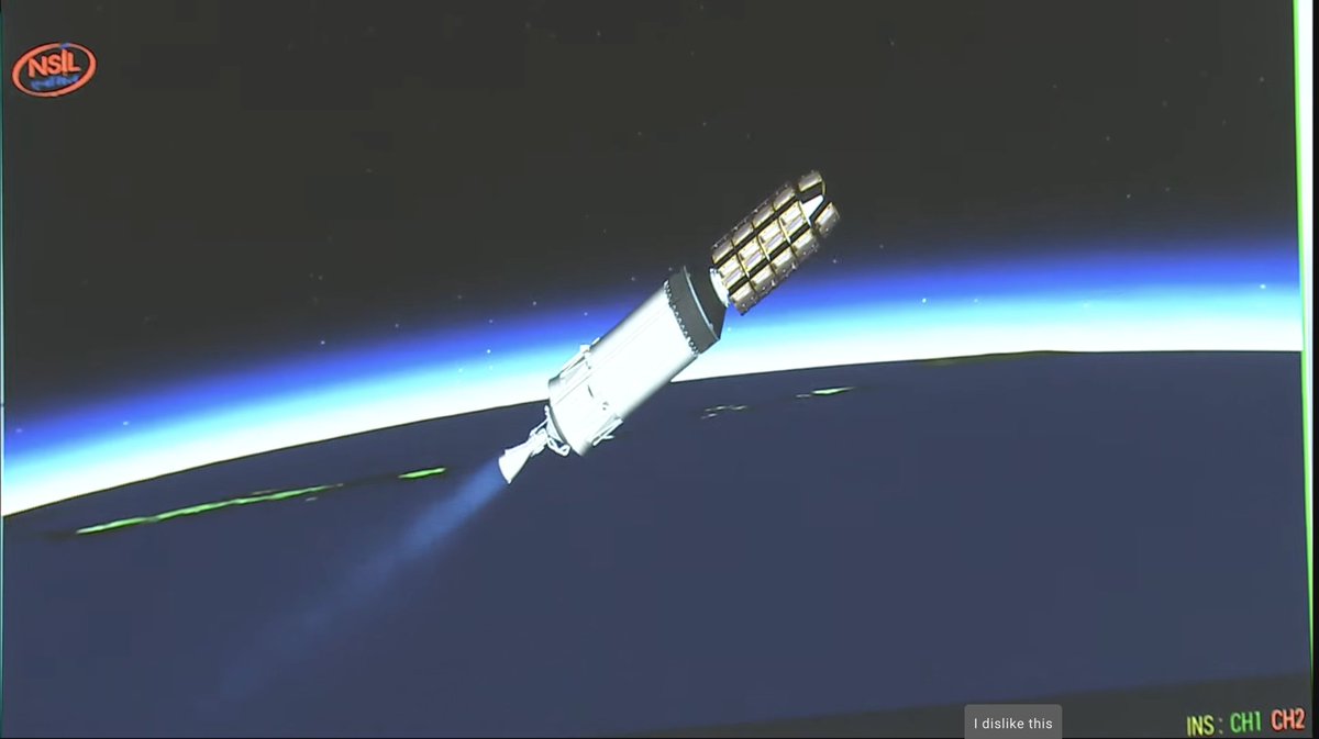 PointOrView's tweet photo. BOOM!: Watch the breathtaking #OneWeb LVM3 launch as #ISRO nails another epic OneWeb launch atop #LVM3 rocket. Majestic launch 🚀 of LVM3-M3 from Satish Dhawan SC.
WATCH: https://t.co/6Nt2qEzlLE
#sriharikota #LVM3M3 #onewebL18 #OneWebLaunch18
#OneWebIndia2 #OneWebL18 #NSIL https://t.co/K2mLds3o5C