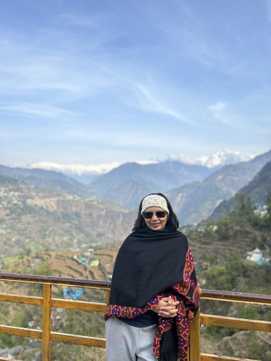 A fast girl is chalu, a slow girl is nikkami, goes a pahadi saying.
A girl will always be called names irrespective of how she behaves, so simply live your life on your own terms and make it a good one, is what the proverb means. 
Isn’t that inspirational?