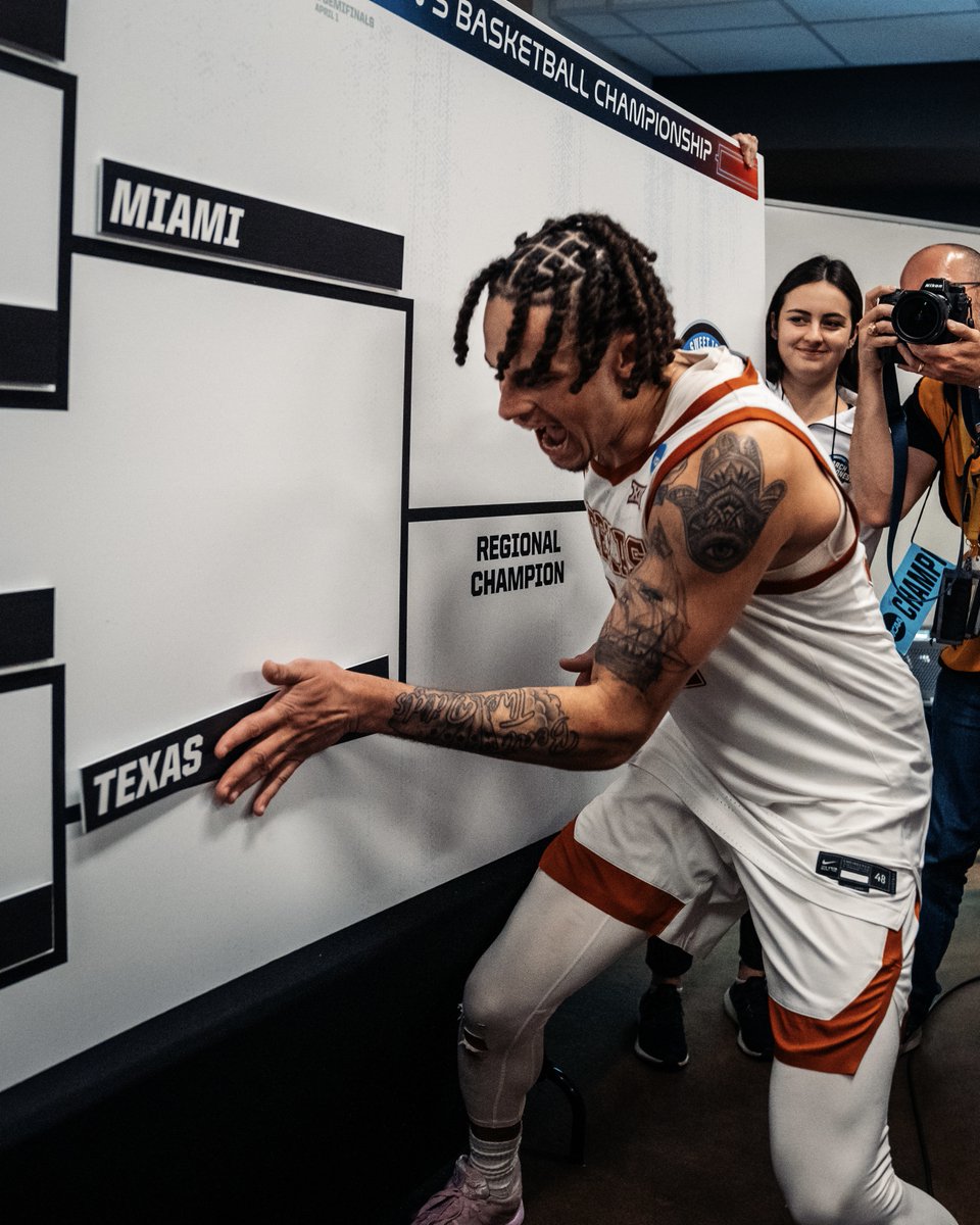 TexasLonghorns's tweet image. GAMEDAY 🤘