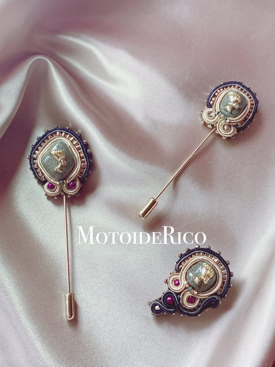 MotoideRico's tweet photo. 和泉青石(いずみあおいし)Izumi Blue Stoneアクセサリー
大阪南部で産出される岸和田城の🏯城壁にも使われている石で、
和泉ブルー、大阪ブルーと呼ばれています。

全て1点もの

3/29-4/4 大阪高島屋1階アクセサリー売場にてpop up shop

#大阪　#岸和田　#なんば　#大阪土産 #メンズアクセ https://t.co/OPkYeXfSRj