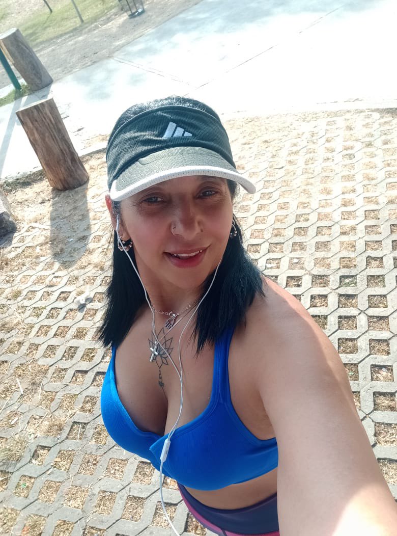 ElMontecarlox's tweet photo. Llegaste a mi vida para hacerme demasiado feliz @MildredAmorett1  Feliz cumpleaños mi vida https://t.co/FMF2I5RXVP