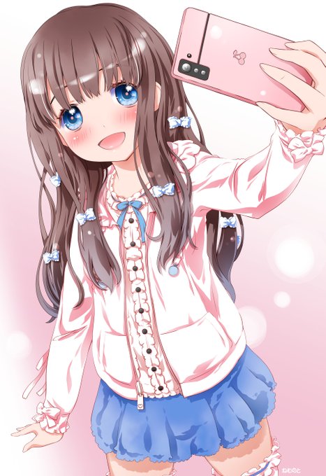 頭リボン消すと地雷感は和らぐ
(っ'▽')╮三三三🎀 https://t.co/Ypm0Ath5JS 