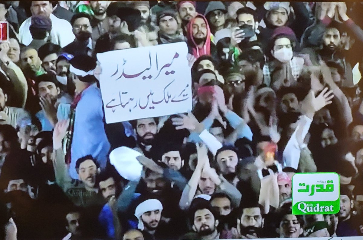 nobody_innt's tweet photo. تین چیزیں انسان ہزار کوشش کرےے ، پر کبھی نہیں چھپا سکتا ۔۔. کھانسی،پاپڑ کھانے کی آواز اور #ChiefOrganiser
کے جلنے کی بو🤪😎😏
#قوم_کا_فیصلہ_عمران_خان
@Fatimeh119
@ahmadna32981897
@AAlijutt2
@IK_eager
@QTeger
@Kausarnazir7
@RehanaHanif7
@waseem7979122
@kulsoomtm https://t.co/Camcs1YZMe