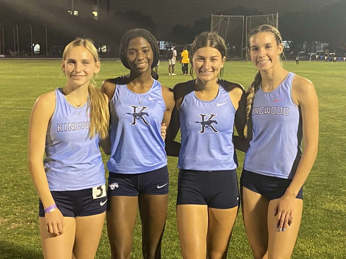 kingwoodxctf's tweet image. Great night at Rice! 4x4 runs 3:52 to earn 2nd in the all-time list!