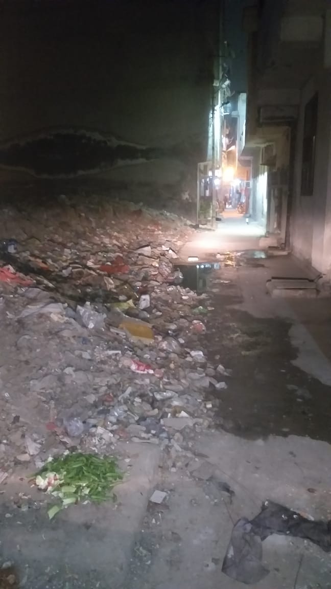 GauravN88's tweet photo. @LtGovDelhi This Ward 25, Rohini Zone N-1/10 and M-1/10 condition of cleanliness and people have used open toilets from above in 10 feet streets behind 20 feet thandas are also being made complained about this to the councilor here but they did nothing Now you solve our problem. https://t.co/IOdsgt5Z2r
