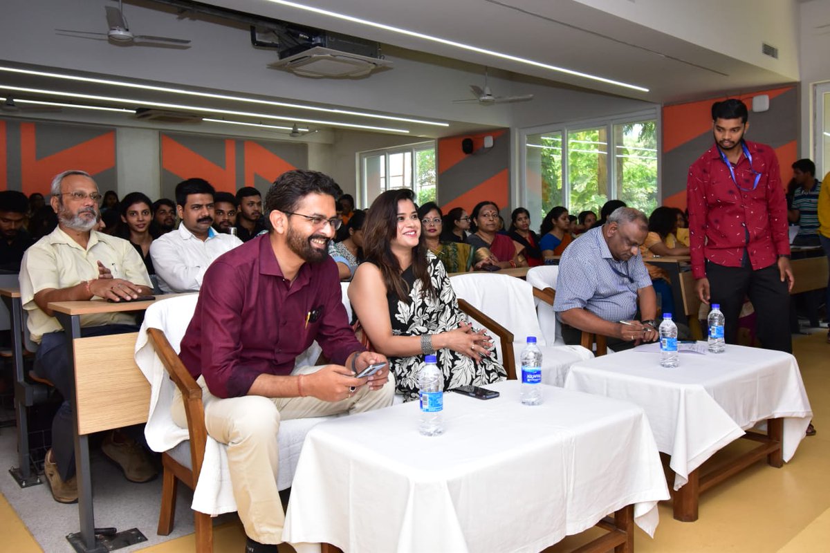 SanuRath's tweet image. It was a great interactive discussion and very nice initiative by #silicontech #womensday #EmbraceEquity @mission_shakti @MyCityLinks