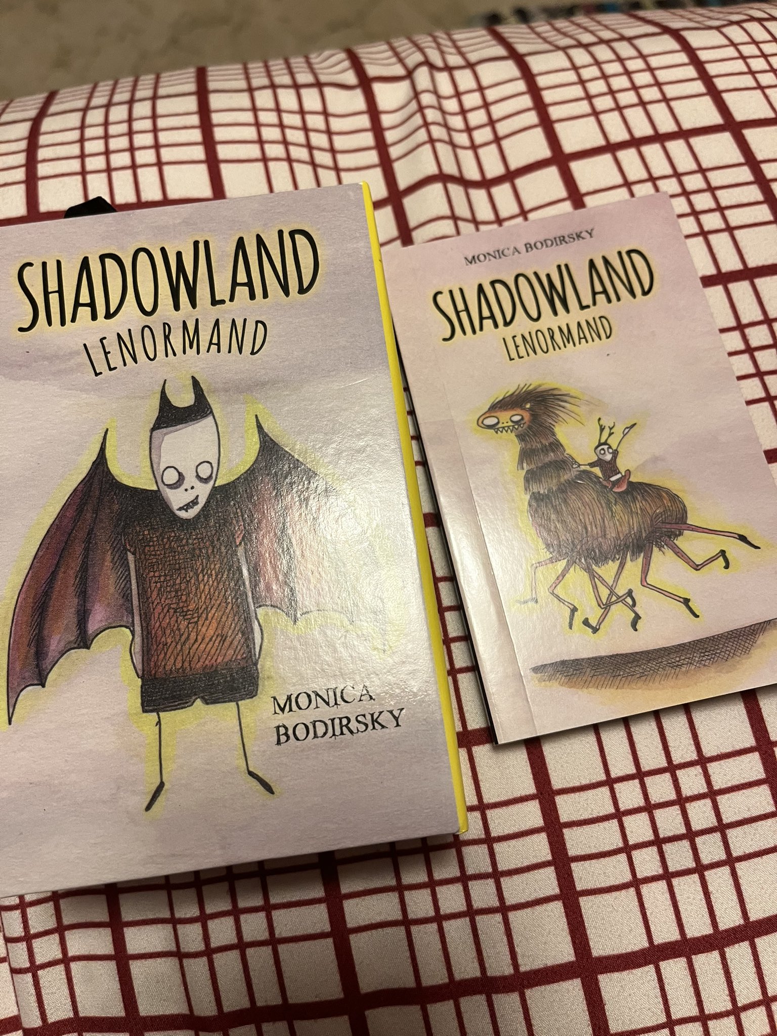 1 pic. All my decks 💌🩸 $2.22 per card #Tarotcards #tarotreader #tarot #witchtwt #commissionsopen https://t.co/bGeZ6efCbi