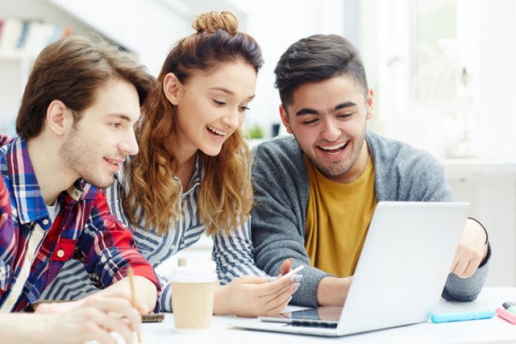 EdtechTurkiye's tweet photo. Hibrit Öğrenme Nedir? https://t.co/BEu7WyT033 https://t.co/kLqgWZak1i