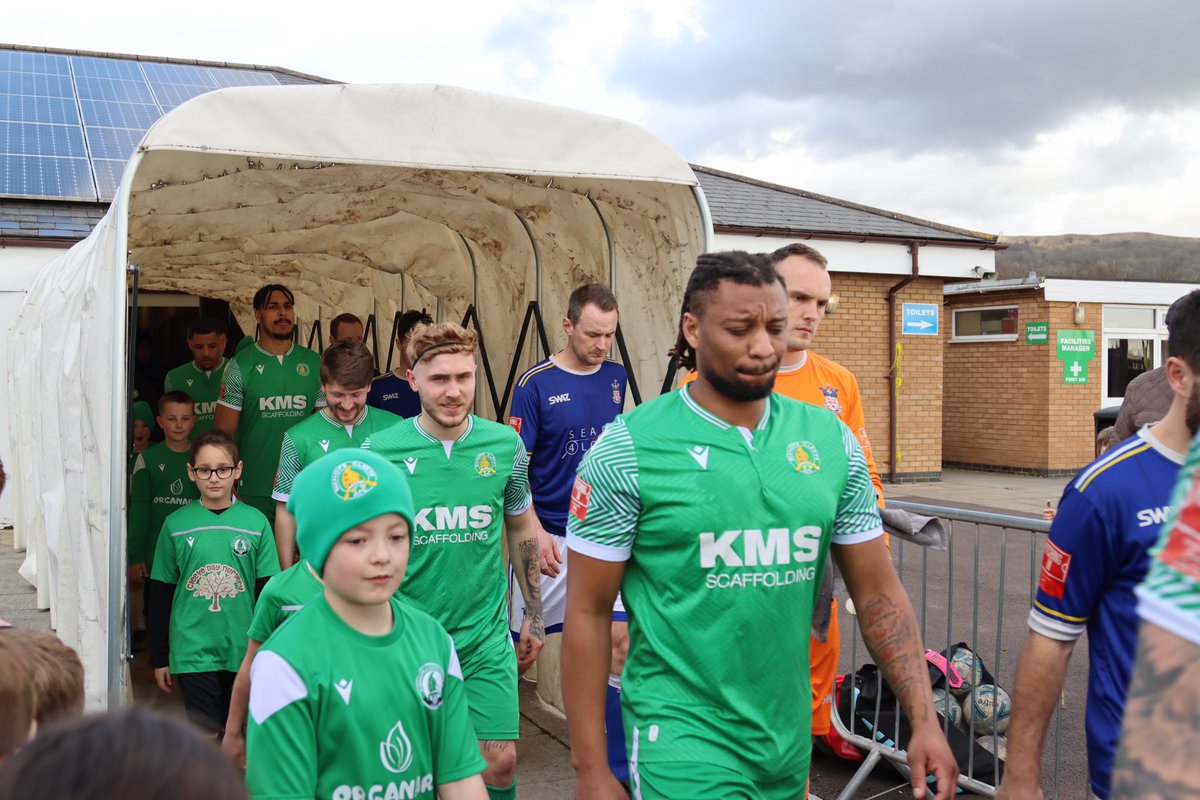 2 months and 0 days later. Guess who’s back.

Hard work pays off 🦿💪🏾 ⚽️