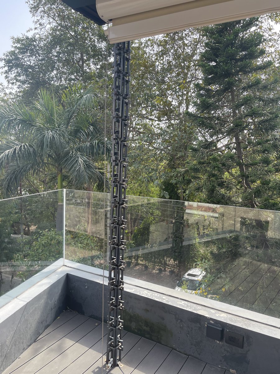Samkaul's tweet photo. A #rainchain does what it is supposed to. Keeps my roof from getting swamped. Time to be #thankfull for small things in #life. #monsoons #NCR #shuhulkul #pintrest https://t.co/8OxOnaKMMk