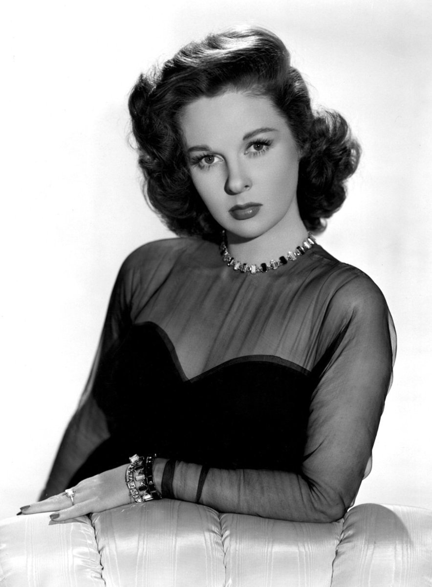 💖 Susan Hayward (1917 – 1975) American film actress 💫
#SusanHayward #oldhollywood