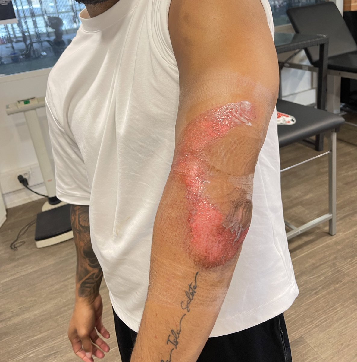 Lima Sopoaga tweet media