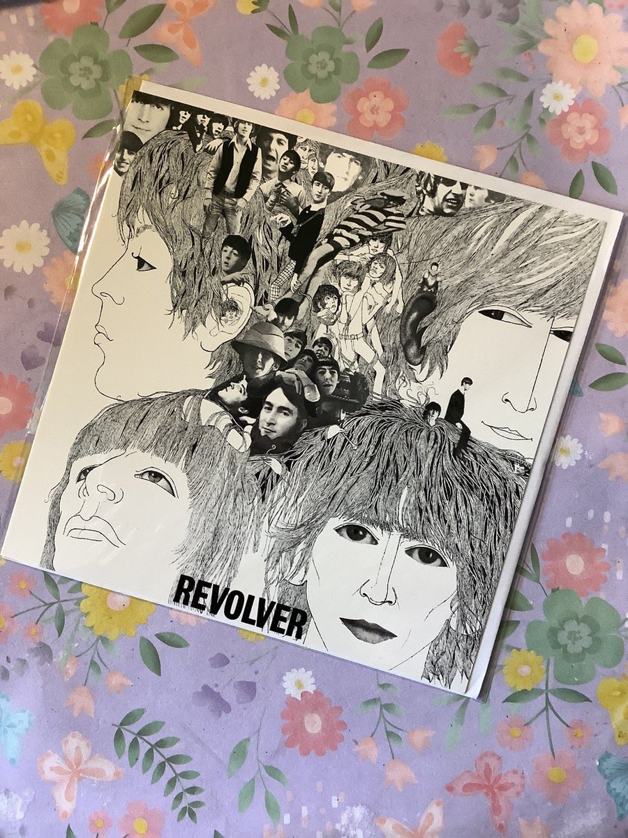 WatsonsVintage's tweet photo. ONLY ONE LEFT NOW in my #etsyshop The Beatles 'Revolver' Vintage 1966 Album Cover Blank Greetings Card from 2009 - Paper Ephemera - Junk Journal Filler - #BeatlesFanCard #Retro https://t.co/wCRrfPfAUC #TheBeatles #AlbumCoverCard #Revolver #CardToFrame https://t.co/LWRkBc7LCr