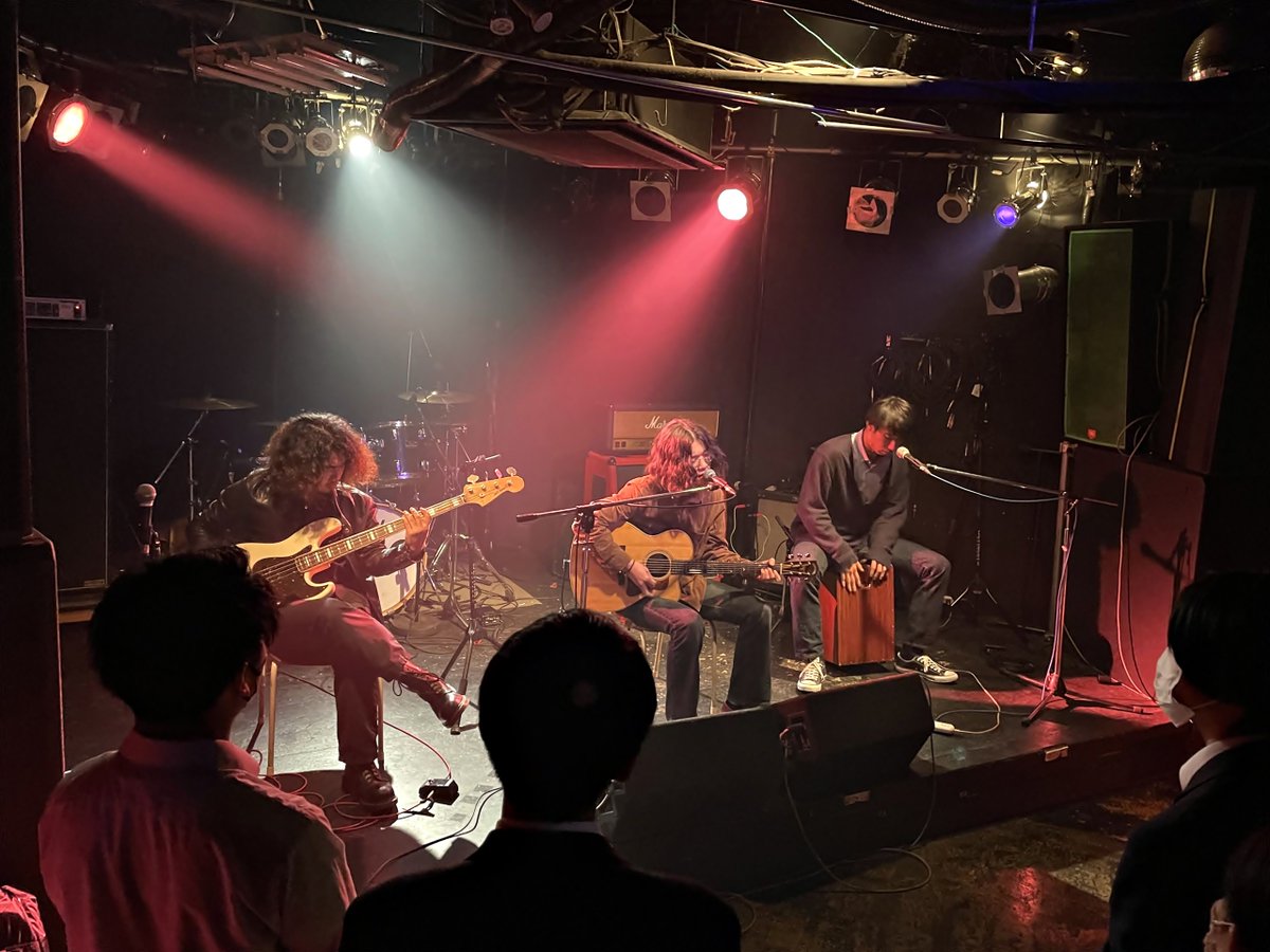 ismnet's tweet photo. Howling way @Howling_way

松本ゴリラ pre.「道程」 (2023.03.19) @IndialivetheSky

#Howlingway https://t.co/ONtrnyU9ff