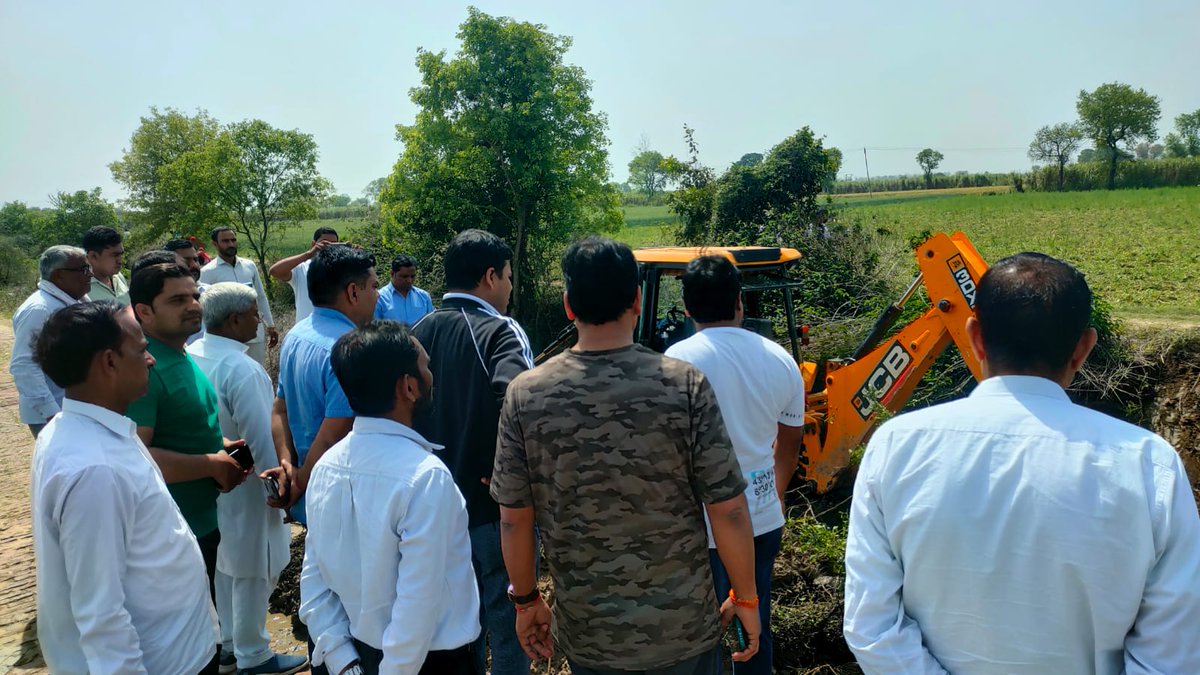 जल संरक्षण मेरा सपना
बेमिसाल बनेगा बागपत अपना
#सजलबागपतअभियान पार्ट3
<a href="/MoJSDoWRRDGR/">Not Ministry of Jalshakti Anymore</a> 
<a href="/cleanganganmcg/">Namami Gange</a> 
<a href="/InfoDeptUP/">Information and Public Relations Department, UP</a> 
<a href="/CommissionerMe3/">Commissioner Meerut</a>