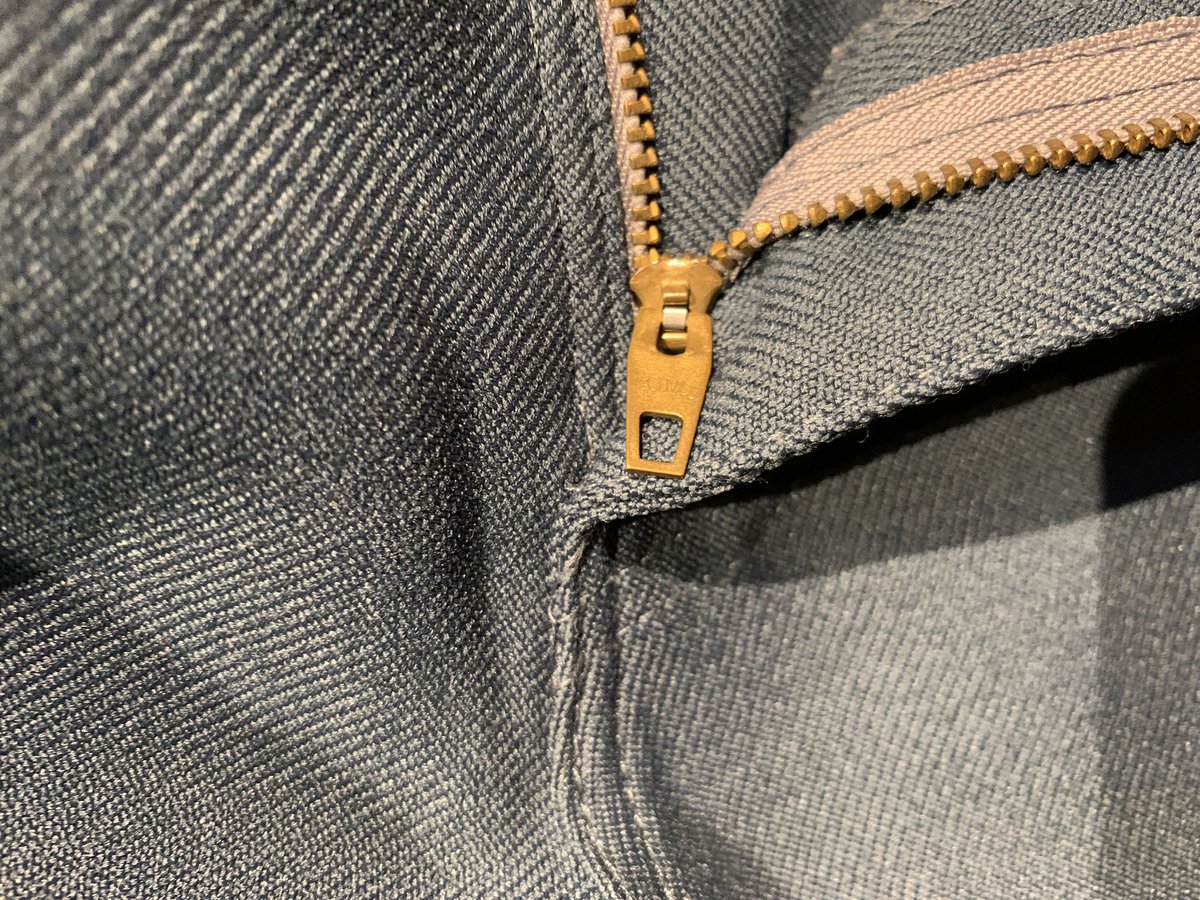 outsidekawasaki's tweet photo. USED Levi’s
STA-PREST Pants
Made In USA 🇺🇸
Size W34
Price ¥7480 Taxin

リーバイス！
ノンデニムパンツ！
ネイビーカラー！
丁度良いストレート！
雰囲気あるパンツを
お探しの方是非😏

#川崎 #古着 #川崎古着マップ #levis #リーバイス #staprest #ステイプレスト #スタプレ #アメリカ製 https://t.co/G8AO0fkjxQ
