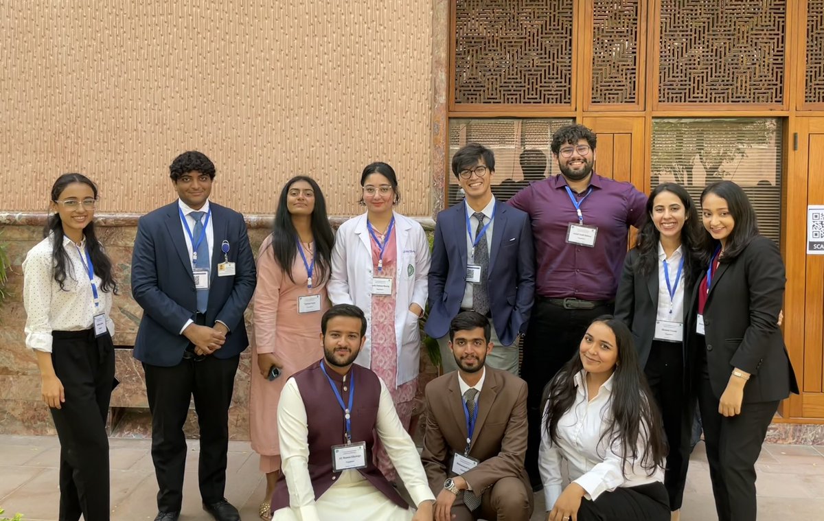 Student Research Forum (@srf_aku) on Twitter photo Behind the Scenes: The SRF core team in action!
L -> R (first row): <a href="/areesha_ahmer/">Areesha Ahmer</a> <a href="/_umartariq_/">Umar Tariq</a> <a href="/SameenN_23/">Sameen</a> <a href="/fatimashariq_/">Fatima Shariq</a> <a href="/shahnoorahmed_/">Shahnoor Ahmed</a> <a href="/astad_sidhwa/">Astad Yazdi Sidhwa</a> <a href="/HamnaGanny/">Hamna Ganny</a> <a href="/JaveriaBQamar/">Javeria Bilal Qamar</a>
L -> R (second row): <a href="/ahkhowaja/">Aly Hamza</a> <a href="/muzair50/">muhammad uzair</a> Sonia Pirzada Behind the Scenes: The SRF core team in action!
L -> R (first row): <a href="/areesha_ahmer/">Areesha Ahmer</a> <a href="/_umartariq_/">Umar Tariq</a> <a href="/SameenN_23/">Sameen</a> <a href="/fatimashariq_/">Fatima Shariq</a> <a href="/shahnoorahmed_/">Shahnoor Ahmed</a> <a href="/astad_sidhwa/">Astad Yazdi Sidhwa</a> <a href="/HamnaGanny/">Hamna Ganny</a> <a href="/JaveriaBQamar/">Javeria Bilal Qamar</a>
L -> R (second row): <a href="/ahkhowaja/">Aly Hamza</a> <a href="/muzair50/">muhammad uzair</a> Sonia Pirzada