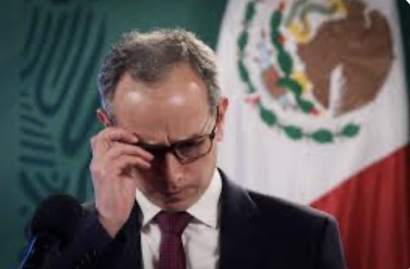 Estas de acuerdo que Amlo y López Gatell deben ser juzgados por crímenes de Lesa humanidad por los 800 mil fallecidos por covid y por la falta de medicamentos para niños con Cáncer ? 🥳

Dejaron echar a perder 290 mil REMDECIVIR, en lugar de darlos. 

Quién de acuerdo? 🙋‍♀️