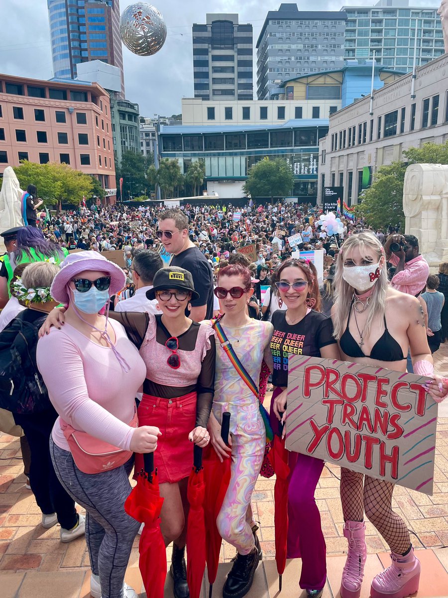 Firedupstiletto's tweet photo. Terf and swerf sounds like it would be a really good meal. But unfortunately, it’s just people who ride around on broomsticks together pretending to be feminists. They are good to pair with sauce though. #Wellington #TransRightsAreHumanRights #TransRights #kickupaFUS https://t.co/f12p3NH9ME