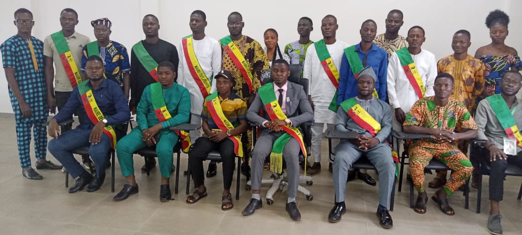 Gouvernance locale
Ce 19 mars 2022, j'ai procédé à la présentation de mon rapport d'activité et reçu plusieurs directives auprès des collègues pour une meilleure collaboration.
Le rapport d'activité validé,un nouvel objectif pour 2023.
<a href="/DDCBenin/">Coopération suisse au Bénin</a> 
<a href="/EnabelauBenin/">enabelaubenin</a> 
<a href="/BeninRetweets/">Bénin Retweets</a>