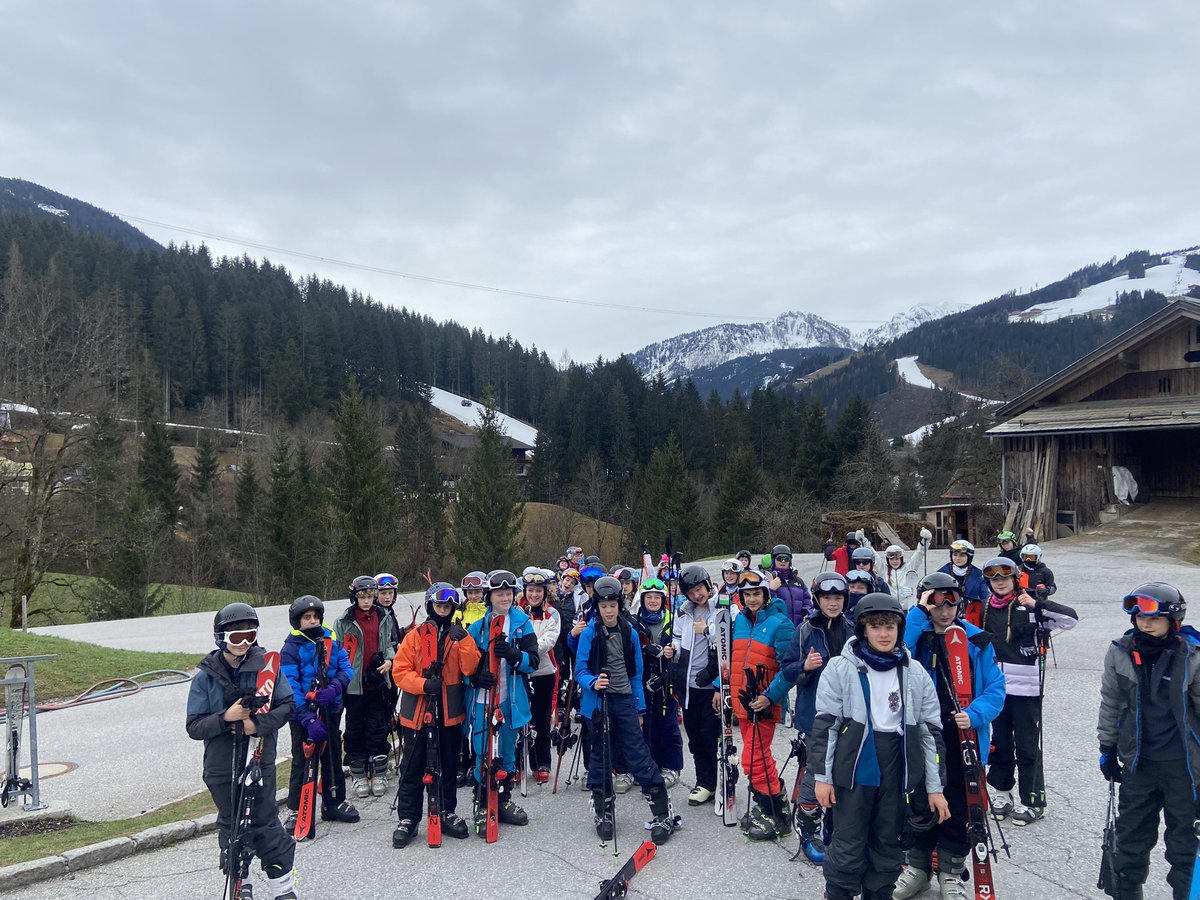GWS_Sport's tweet photo. Off to search for some higher ground and more snow! https://t.co/a0odmfNPk6