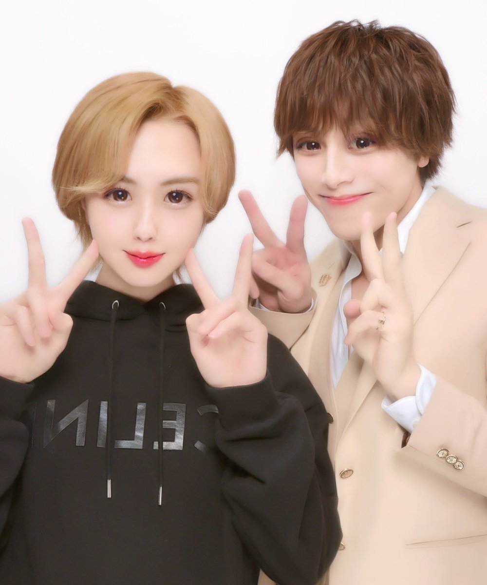 asahi___16's tweet photo. ギャル https://t.co/s2LMiILg3k
