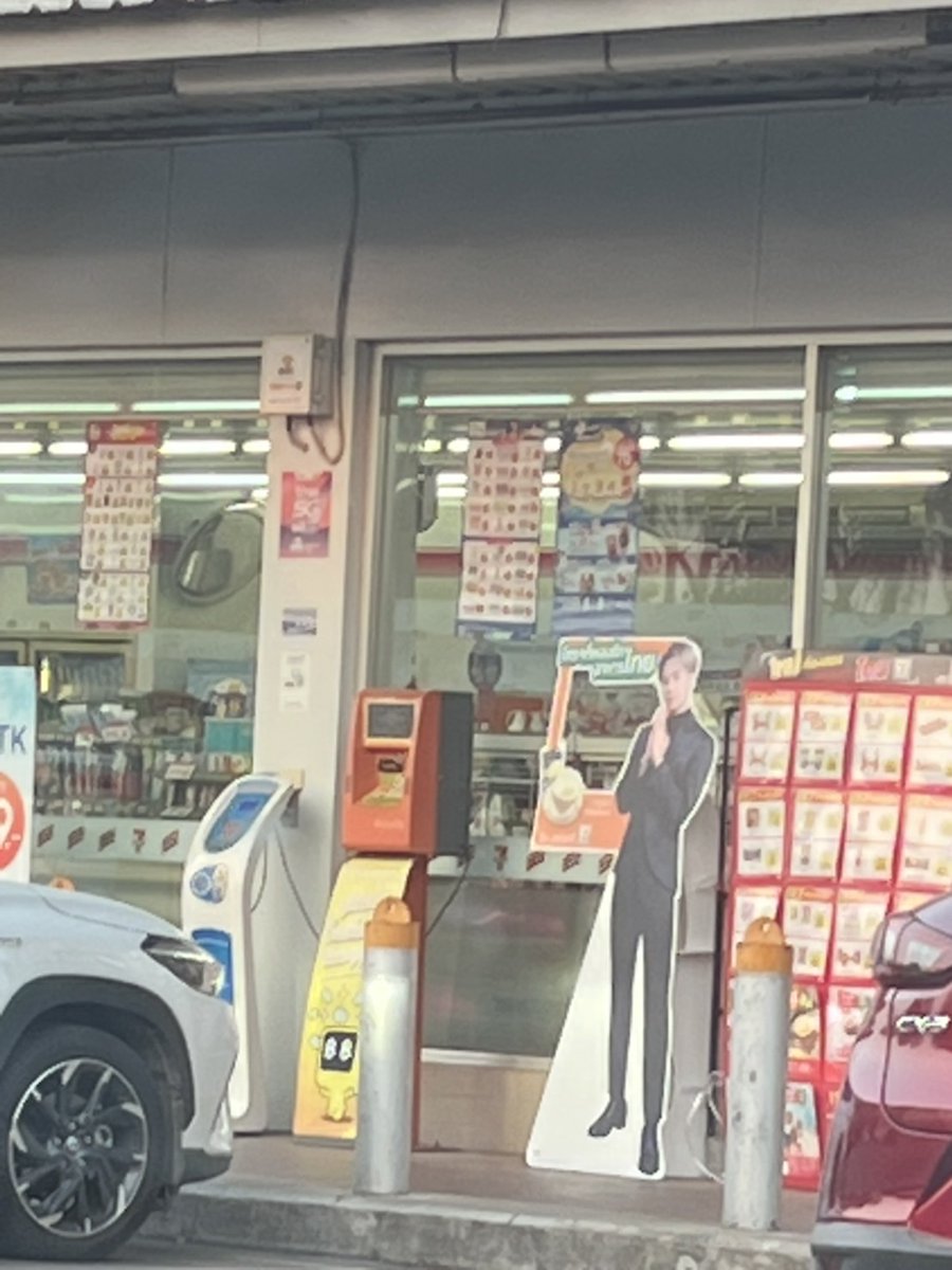 KlmXmyim's tweet photo. นี่คือจอดเติมน้ำมันอยู่ในปั๊ม แต่เชื่อมต่อ Wifi true หน้าเซเว่นแล้วเลืนได้แบบไม่สะดุด เลิศสุดๆๆๆ🙏🙏
#Truewifi #รีวิวเซเว่น https://t.co/IEhg7tj6tF