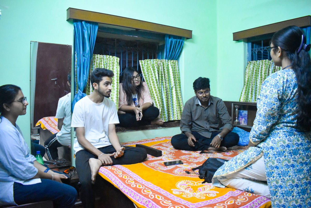 RealitiSocial's tweet photo. "𝗕𝗼𝗻𝗱𝗵𝘂 𝗛𝗲𝘆 𝗔𝗺𝗮𝗿" 𝗪𝗼𝗿𝗸𝘀𝗵𝗼𝗽 𝗗𝗮𝘆𝘀!
Our fellow cast and crew member's sense of camaraderie and support made the workshop experience very unique and fruitful.
𝗙𝗶𝗹𝗺𝗶𝗻𝗴 𝗦𝗼𝗼𝗻...
#realitisocial #BondhuHeyAmar #shortfilm #filmproduction #filmingsoon https://t.co/CsiOvZu583