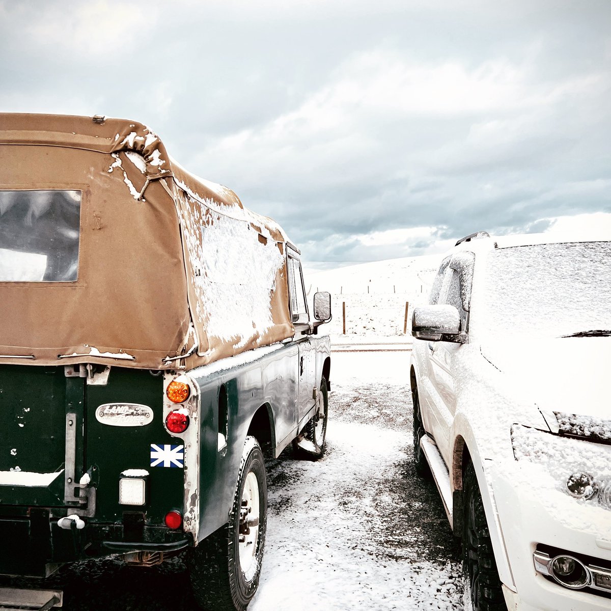 British Summer Time apparently! I think I’ve put the clocks forward to winter by mistake! #BST #Orkney #snow
