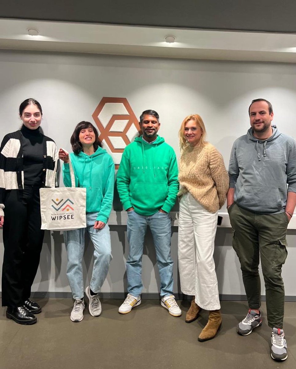 Wipsee1's tweet photo. @Wipsee1 en # Norvège 🇳🇴 pour des #jobshadwing @EUErasmusPlus chez des partenaires incroyables 😻 impliqués dans #inclusion #sport #solidarite #jeunesse. Merci de l’accueil et longues vies à nos nouveaux partenariats! 🤩 @FURIMInstitutt @Fontenehusnorge https://t.co/6zCtXXn14g