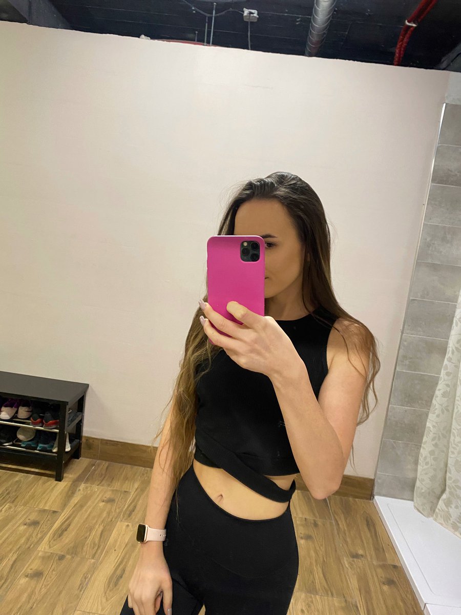 are_you_mad2's tweet image. No hej!☀️ Ostatni trening w tym tygodniu zrobiony już o świcie, a teraz czas na regenerację 😌 A Wy jakie macie plany na niedzielę? 🤗

#motivation #fithappens