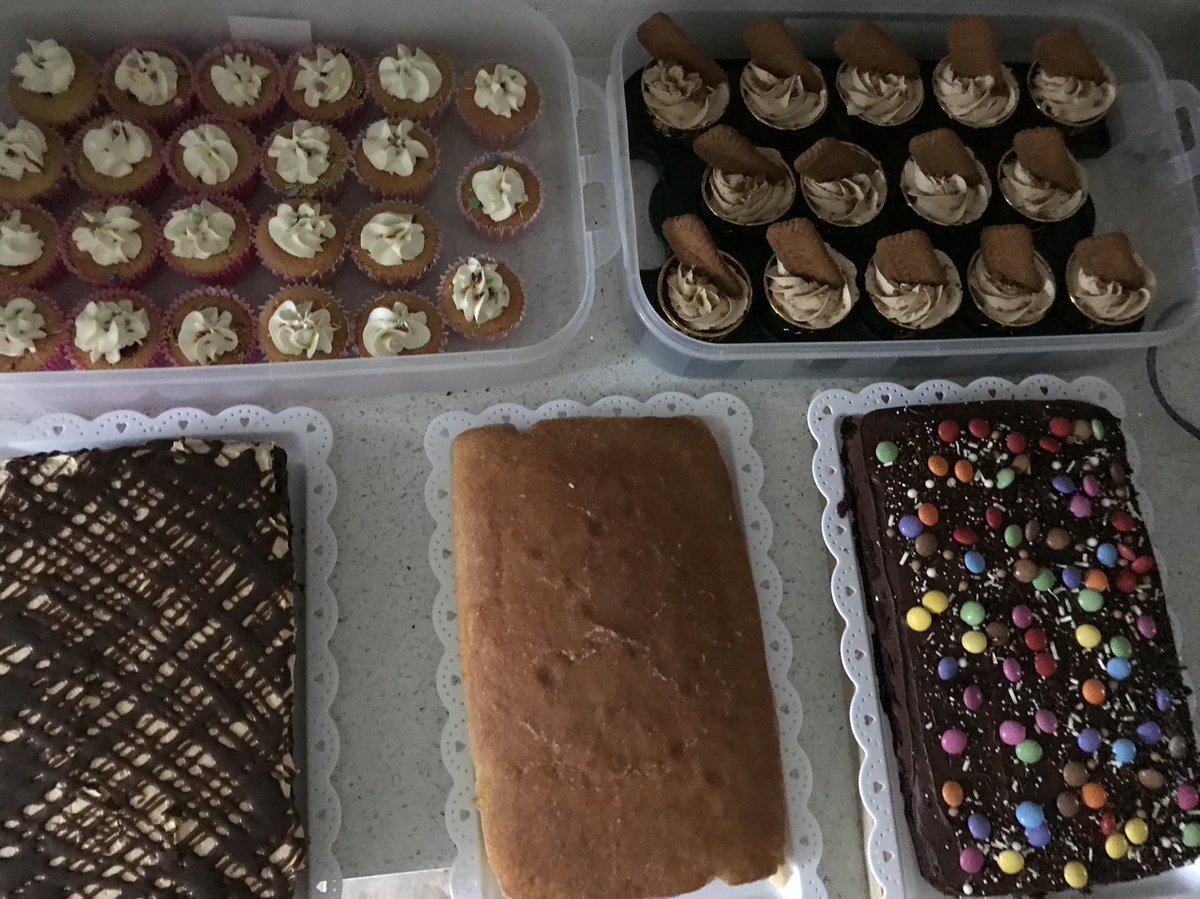 Williams2005A's tweet photo. Lots of goodies ready to go to the Bhcs Year 11 yearbook bake sale at Basingstoke Hockey Club this morning. Come before they all go. 9:30-12:30. @BrightonHillSch https://t.co/qMIs9v8rvn