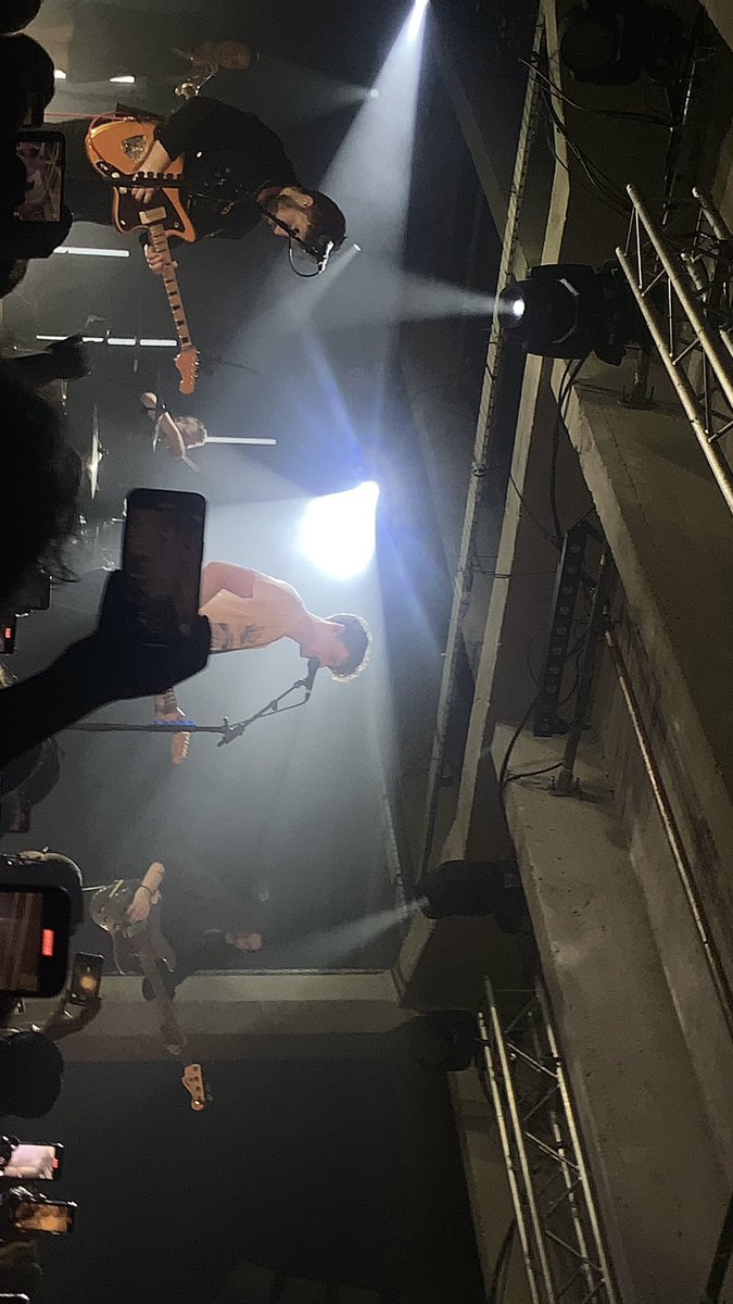 carlossbeaver's tweet photo. you guys can get the unwatermarked one buy just remember these photos were from me 🤭 anyway have these cool photos of all four of them :)) #InselaffeGLW #inselaffeglasgow 
@lovejoy 
@AshKabosu 
@Joe_Goldsmith 
@WilburSoot https://t.co/bVczbEptel