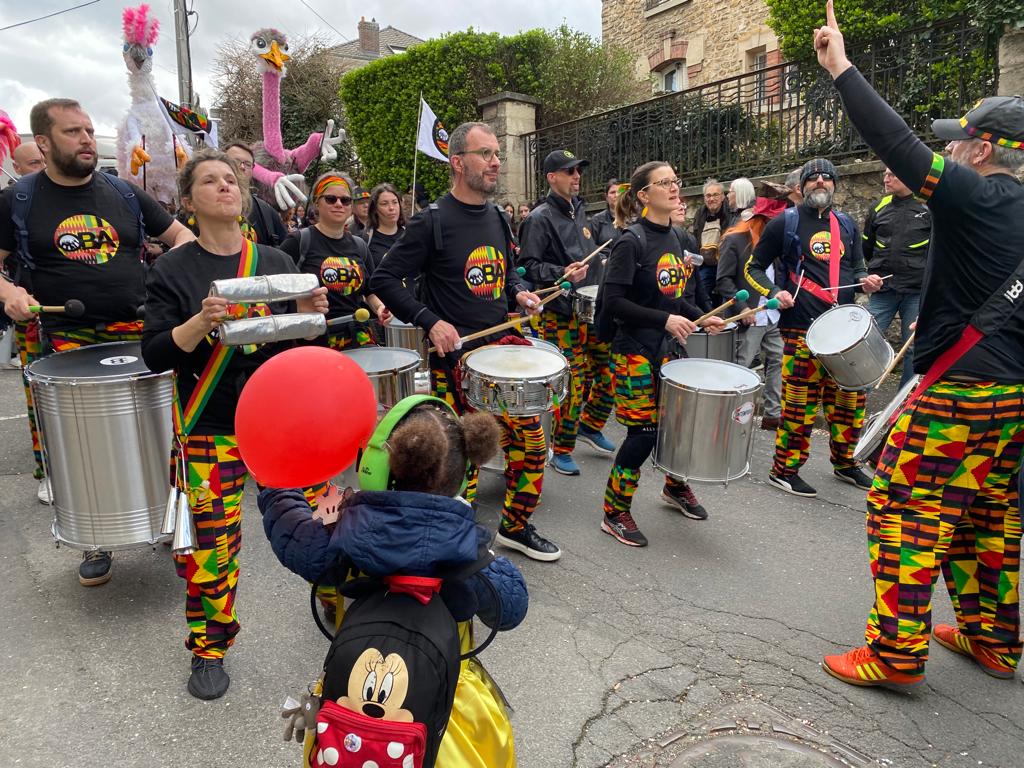 Quelques photos de notre participation au carnaval de @VilledeLagny et du plaisir partager avec le public.

#batucada #carnaval #marnelavallee #lagnysurmarne #samba #bateria #seineetmarne #iledefrance #percussions #voyage #voyageursdumonde #animation #tambour