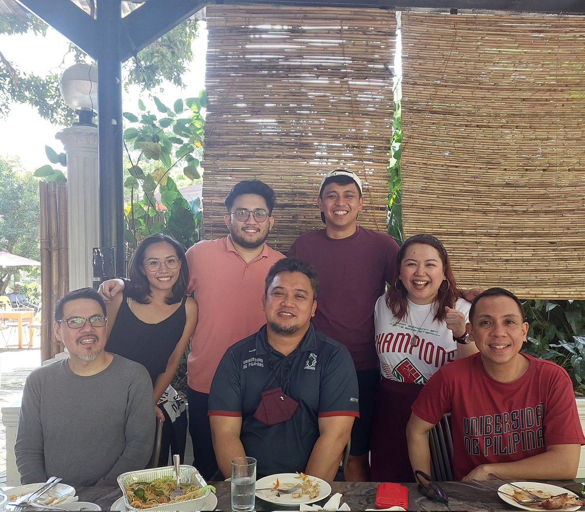 astroboyisgay's tweet image. @lancebelgira24 and @PhimMoran commit to UP! 🤣 

#UPFight #NowhereToGoButUP #MaroonTalk ❤️💚✊️