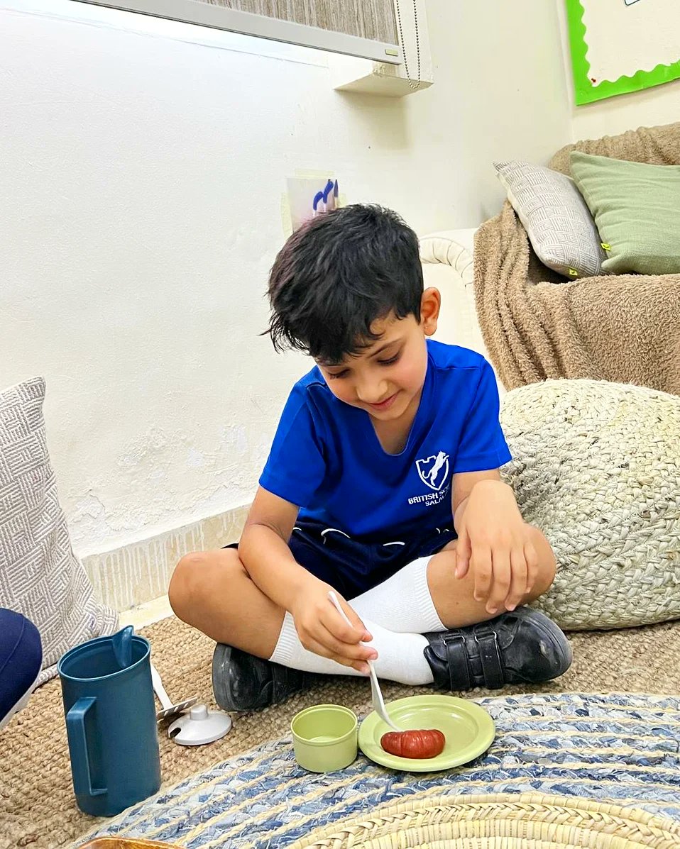 BSSalalah's tweet photo. EYFS prepared their very own Ramadan Iftar using the food from the Play Kitchen. What a feast they had!
#EYFS #Ramadan #CommunityMinded #DiscoveryLearning #BeReady #BestForTheWorld #WeAreBSS #EveryoneCan #BritishInternationalEducation #PremiumEducation #NotForProfit https://t.co/ZqkR0NLgiX