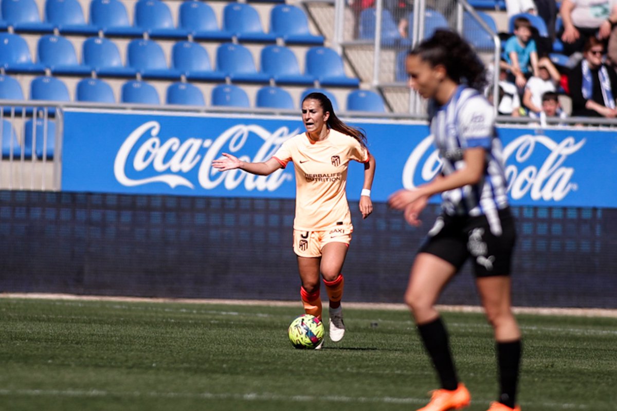 ATLETI | FEMENINO. IMAGEN. Al descanso en Vitoria

⚽ #AlavesAtleti 0️⃣ - 1️⃣

🖊️ Shei pone por delante al Atleti femenino en Vitoria