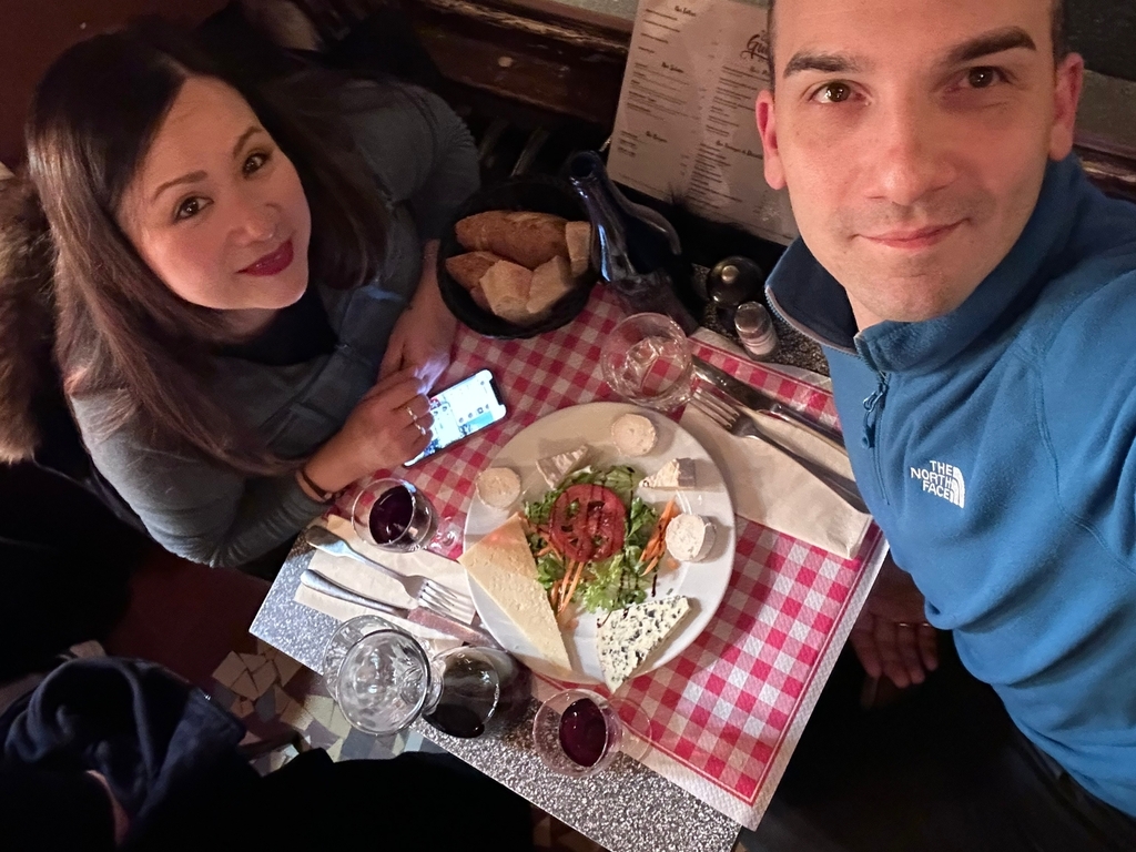 EnricoMBMusic's tweet photo. L’alta cucina non è una cosa per pavidi: bisogna avere immaginazione, essere temerari, tentare anche l’impossibile e non permettere a nessuno di porvi dei limiti solo perché siete quello che siete, il vostro unico limite sia il vostro cuore. 
(Cit. Auguste Gusteau dal film R… https://t.co/5FMMi2kK3S