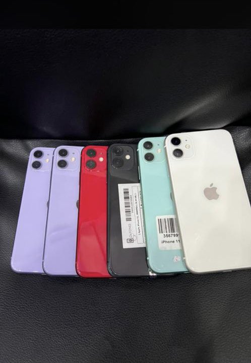 YTefinio's tweet photo. Iphone 11 /11 pro available in all storages and shades https://t.co/jayj0Fhjm2