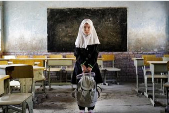 #Afghanistan. Chiudono le poche scuole ancora aperte alle #donne, niente scuola per le ragazze adolescenti.
#FacciamoRete #dirittiumani #talebani #scuola 
diritti-umani.org/2023/03/afghan…