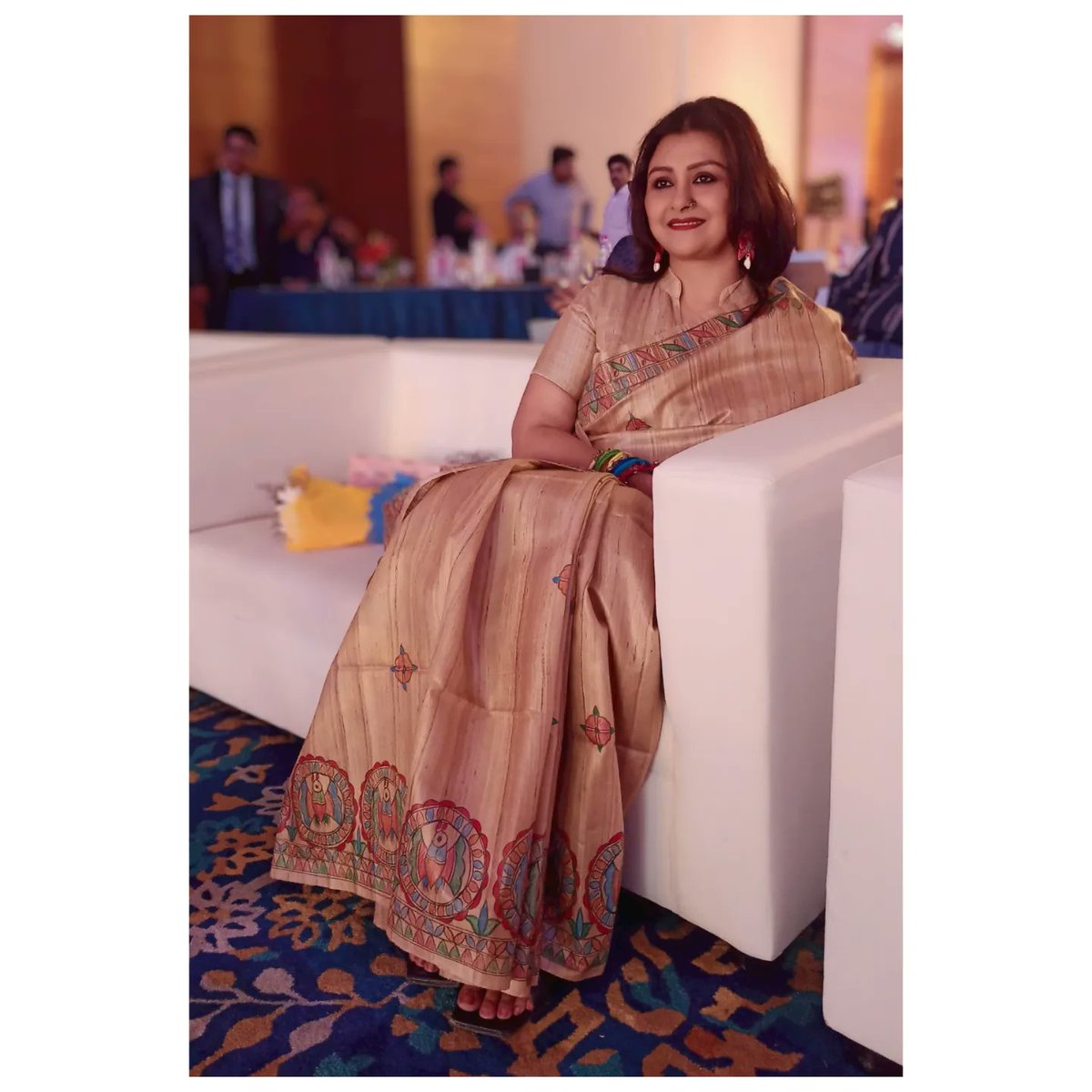 Debjani_majo's tweet photo. #Big_Impact_Award_2023. Thank you @bigfmindia  for inviting me.  It was a wonderful evening indeed.

Saree #Colors_and_Fabrics 

#award #awardshow #function #felicitation #Debjani_Chatterjee_Official https://t.co/UaM1CMqP4D