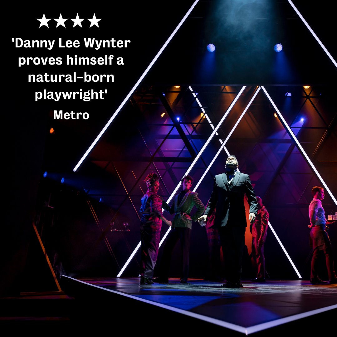The reviews are in for Danny Lee Wynter's ★★★★ 'seductive debut' (The Guardian) BLACK SUPERHERO. 

Catch it until 29 April in the Jerwood Theatre Downstairs. 
Get your tickets: bit.ly/3lvB0Vl

📸Johan Persson