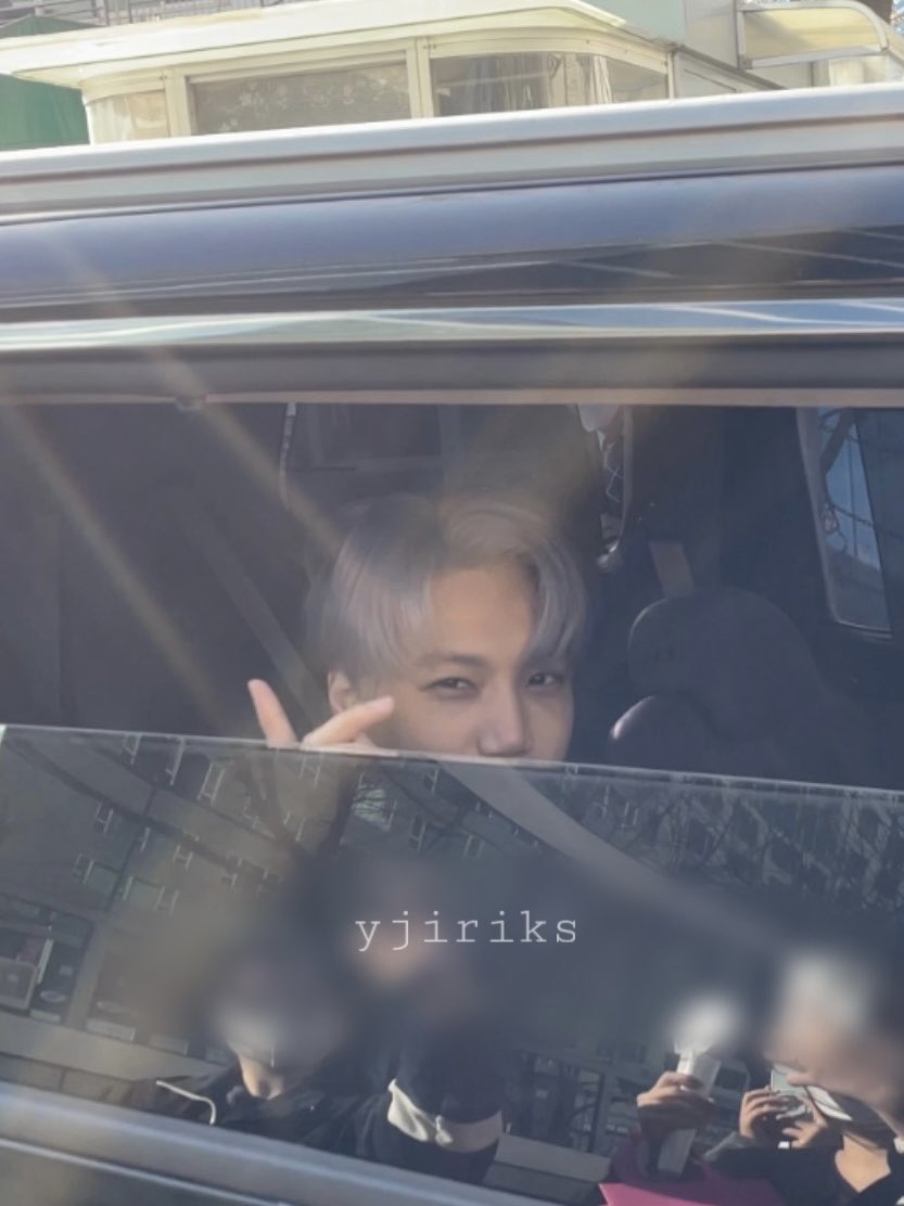 종인이 퇴근 
어쩔…너무 이쁨 ㅠ ㅠ 

#카이 #KAI