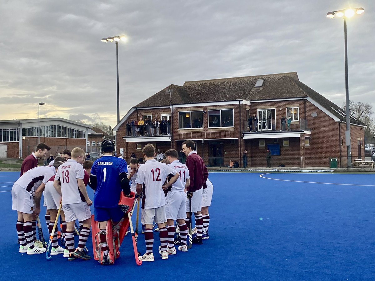 relphj's tweet image. Thanks for a top game for @Guildfordhc v @darkbluehockey yesterday!  Good luck for the final key game !