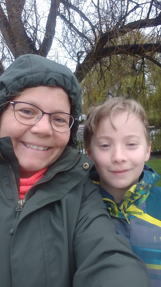 We are here at <a href="/CPStratford/">Crowne Plaza Stratford-upon-Avon</a> setting up for our 10.30 pick today! No equipment needed, just bring yourselves, some wet weather shoes and a coat 😆👍🏻