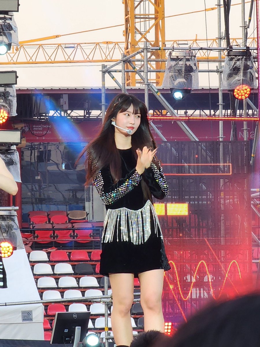 Ppae_A's tweet photo. กลายเป็นว่า น้องสวยมาก แบบมากๆๆๆๆ คิดถึง คัมเบล็กเร็วๆๆๆนะ #SoundCheck_TH #EVERGLOW https://t.co/tCxfvwvwmm