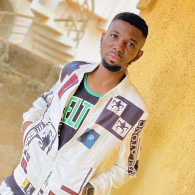 OLUSHOLATOSIN5's tweet photo. #NewProfilePic https://t.co/x22UXOf0Jc